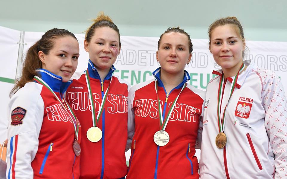 Na zdjęciu od lewej: Victoria Yusova (brązowy medal, ex aequo), Marta Martyanova (złoty medal, Mistrzyni Europy), Adelya Abdrakhmanovą (srebro), Julia Walczyk (brązowy medal, ex aequo)